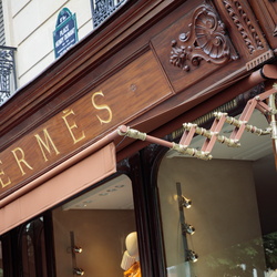HERMÈS