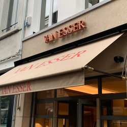 VAN ESSER - FAUBOURG